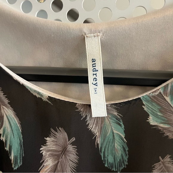 audrey 3 + 1 (boutique brand) mini-dress or top Size XS-S in Black feather GUC - Picture 6 of 9